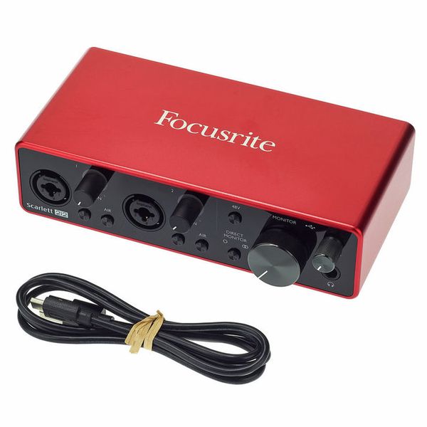 Focusrite_Scarlett_2i2 (3rd Gen)_Carte Son Professionnelle à 2 canaux avec port USB-C